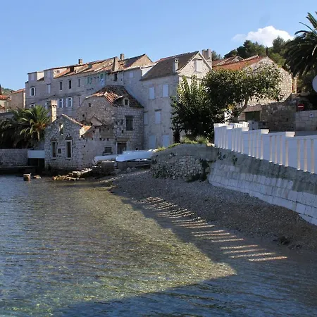 Rooms By The Sea Vis - 3034 Guest house Vis