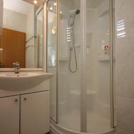 Rooms By The Sea Vis - 3034 Guest house 3*
