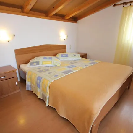 Guest house Rooms By The Sea Vis - 3034